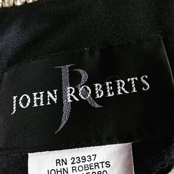 John Roberts Short Sleeve Black Velvet Dress - Picture 7 of 8